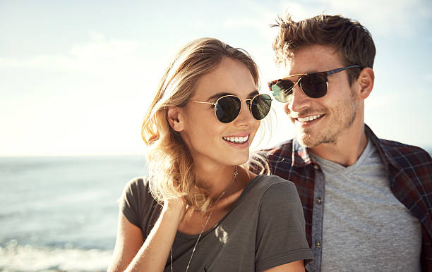 Фабрика Моды | Самые эффектные и стильные солнцезащитные очки сезона. Топ брендов для нее и для него